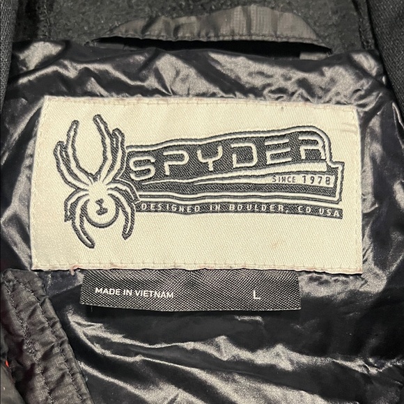 Spyder Black Quilted Outerwear Boys Jacket Size Large - Picture 2 of 6